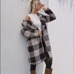 Long teddy coat plaid